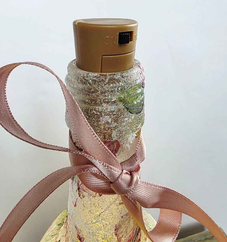 Handmade Floral Bottle Lamp & Flower Pot Gift Set | Nature-Inspired Home Décor | Quantock Inspiration