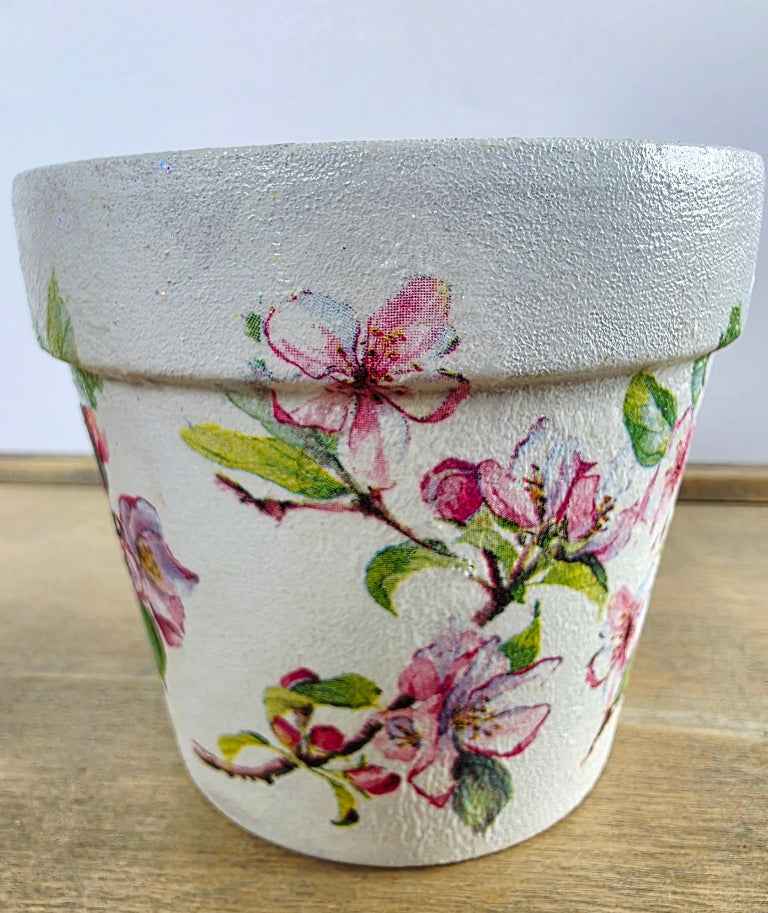 Handmade Floral Bottle Lamp & Flower Pot Gift Set | Nature-Inspired Home Décor | Quantock Inspiration