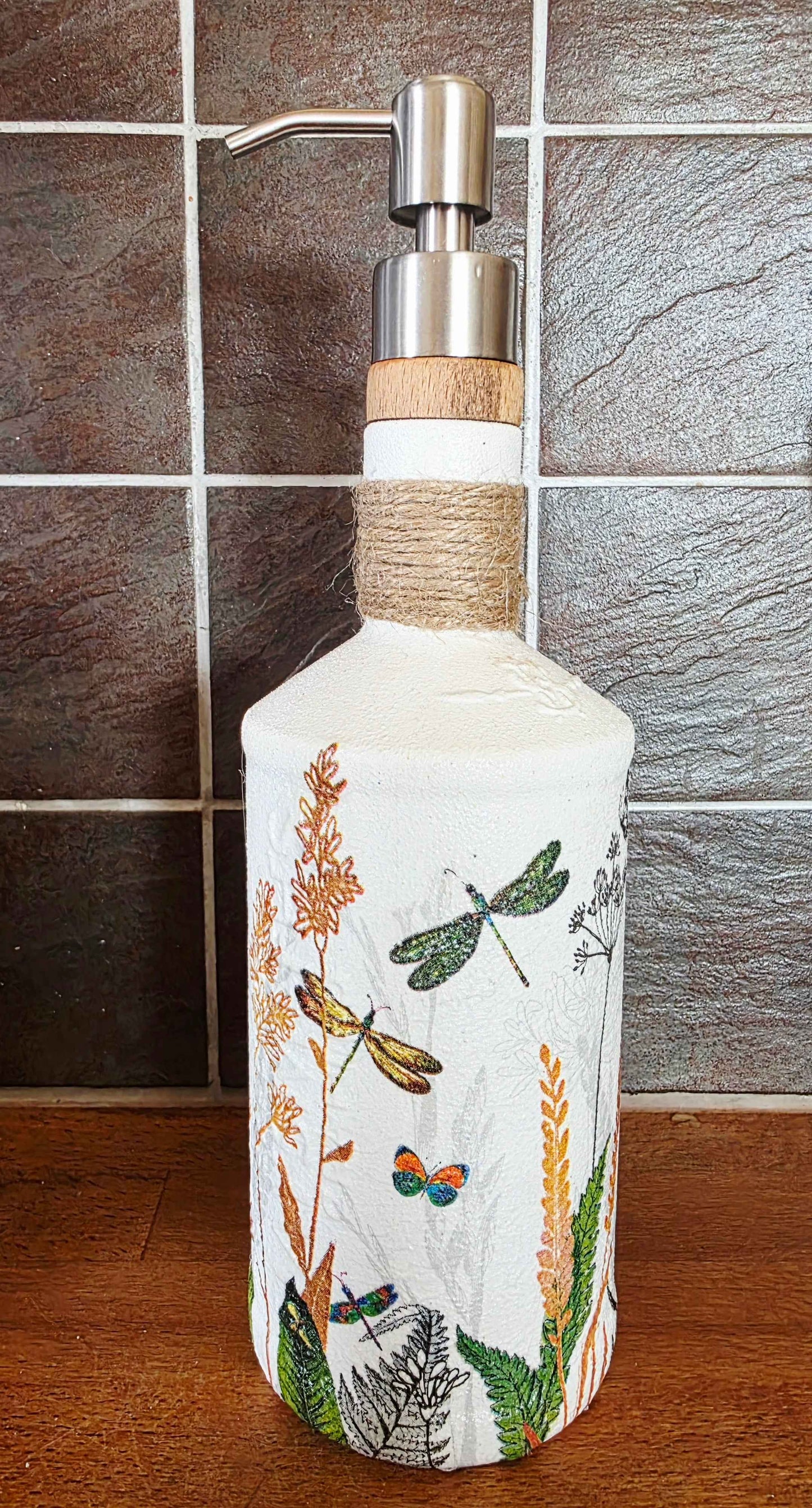 Wildflower Soap Dispenser | Recycled Glass Bathroom & Kitchen Accessory | Quantock Inspiration
